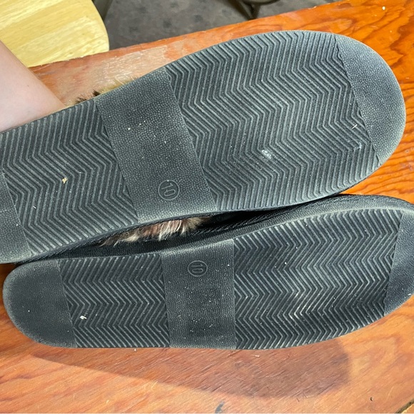 Corkys leopard and black slip on shoes. Super comfy and fluffy. Size 10 - Picture 3 of 3